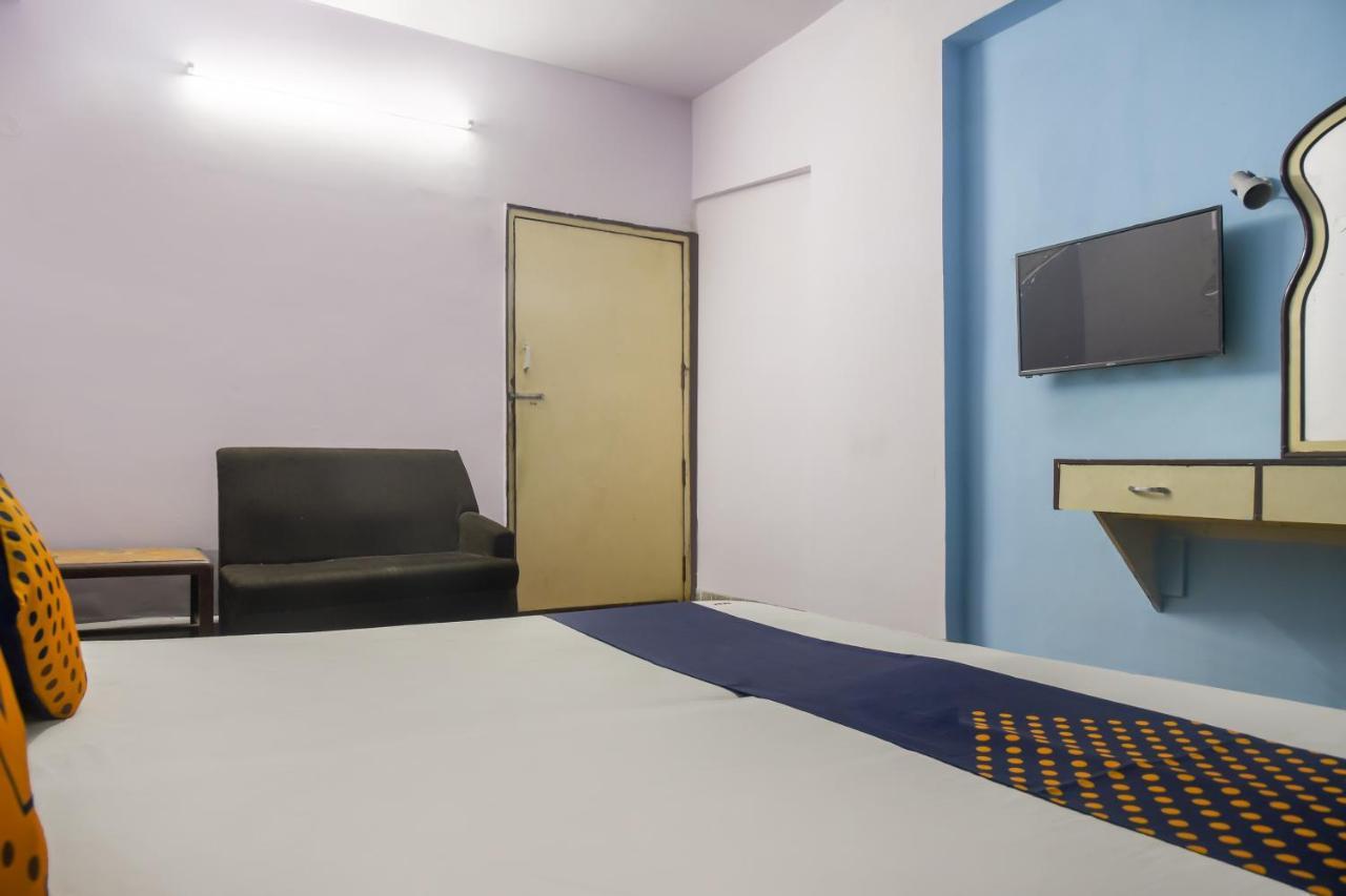 Spot On 75207 Hotel Red Sea Plaza بوبال المظهر الخارجي الصورة